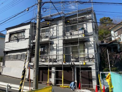 屋根工事 足場設置 台風10号 被害 修繕工事 トラブラン