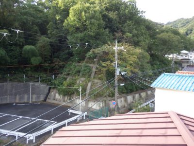台風 山からの風 被害 修繕 屋根 トラブラン 神戸市