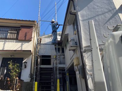 屋根工事 足場設置 台風10号 被害 修繕工事 トラブラン