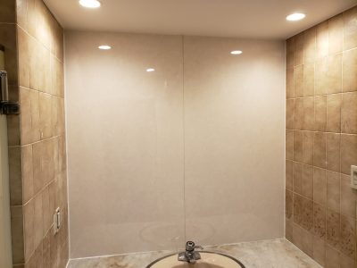 ホテル 漏水 カバー工法 パネル リフォーム 神戸市 トラブラン
