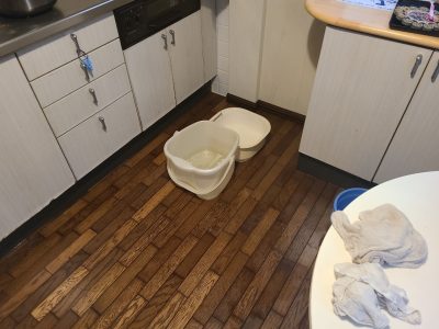 天井 漏水 給湯管 漏れ キッチン 交換 給湯管取替え 戸建て 神戸市 トラブラン 