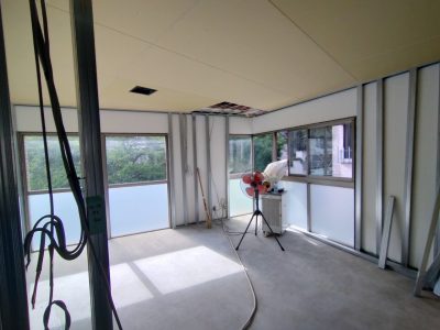 電気配線 天井上 室内 断熱材 壁 石膏ボード 間取り リフォーム 神戸市 トラブラン 電気配線 天井上 室内 断熱材 壁 石膏ボード 間取り リフォーム 神戸市 トラブラン