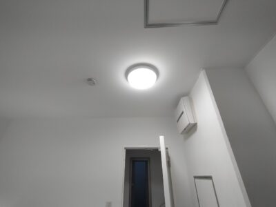 天井 ライト LED 人感センサー 取付け リフォーム 神戸市 トラブラン