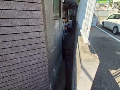 室外機 撤去作業 幅狭 壁 フェンス 天井埋め込み型エアコン 交換工事 神戸市 トラブラン