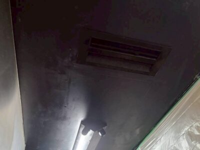 天井取付 天面ダクト接続 吹出ユニット 空調設備 店舗 厨房 神戸市 トラブラン